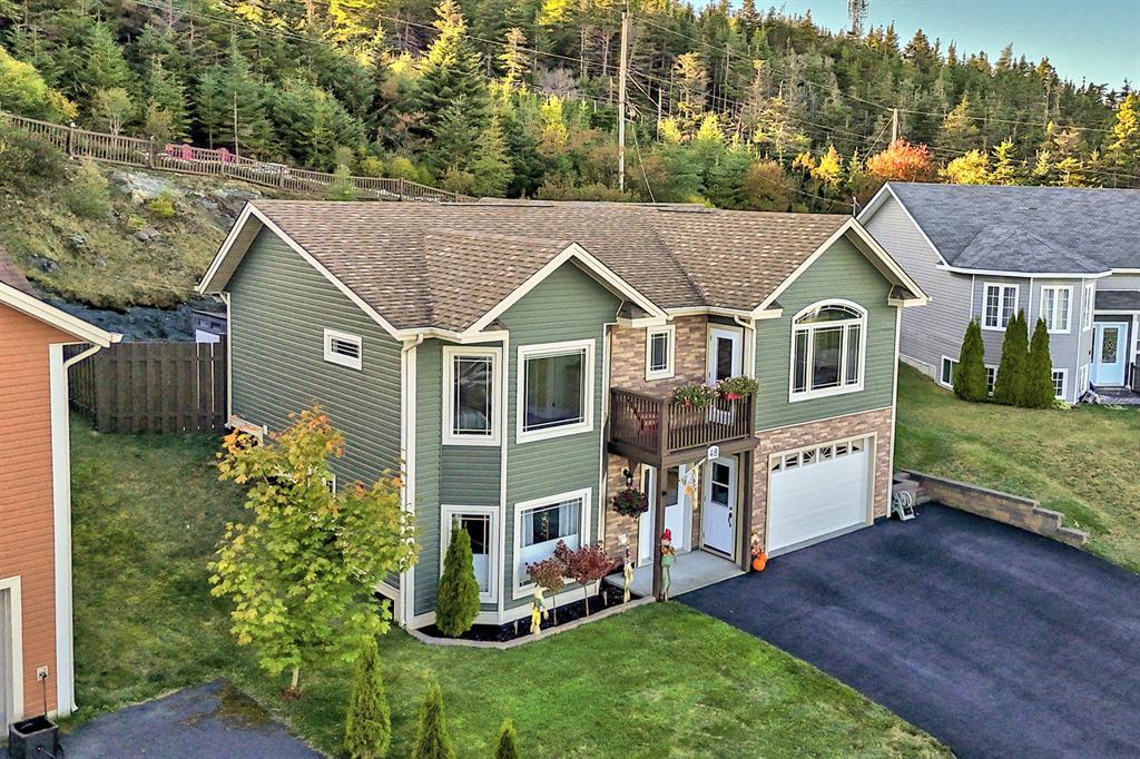 48 Badcock Boulevard, Bay Roberts, NL