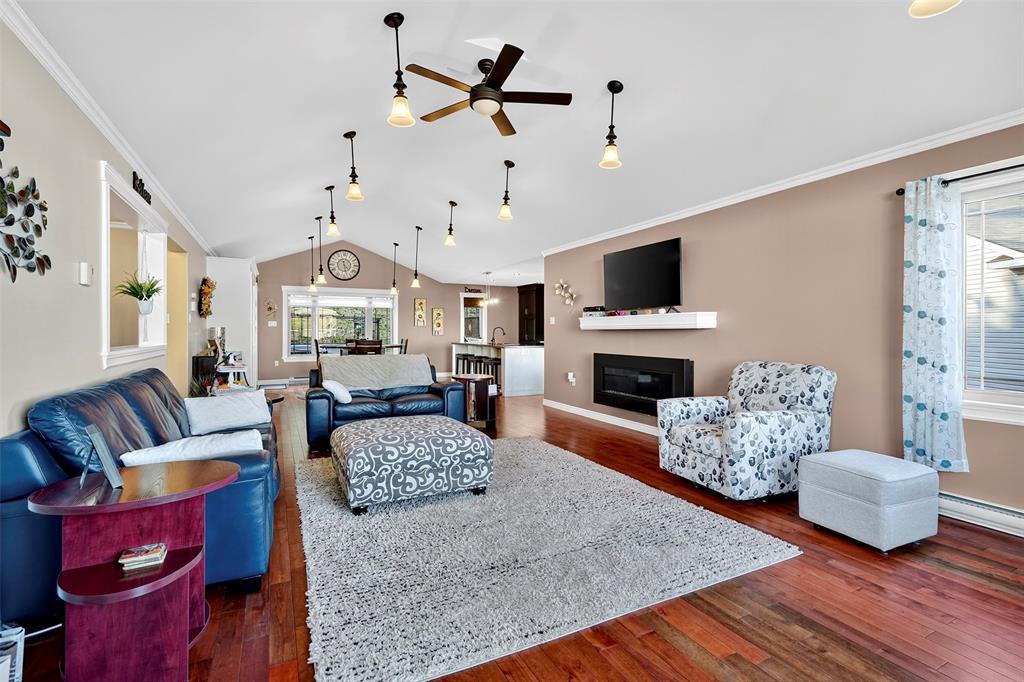 48 Badcock Boulevard, Bay Roberts, NL