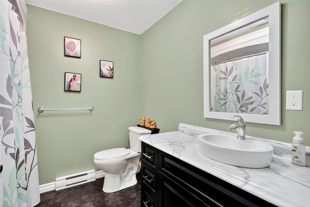 48 Badcock Boulevard, Bay Roberts, NL