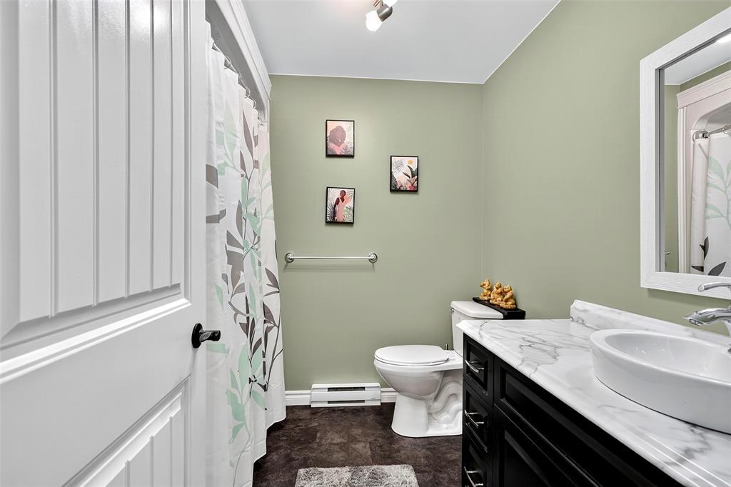 48 Badcock Boulevard, Bay Roberts, NL