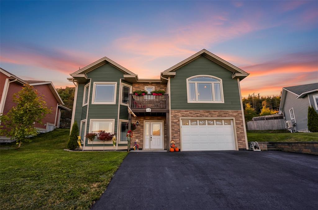 48 Badcock Boulevard, Bay Roberts, NL