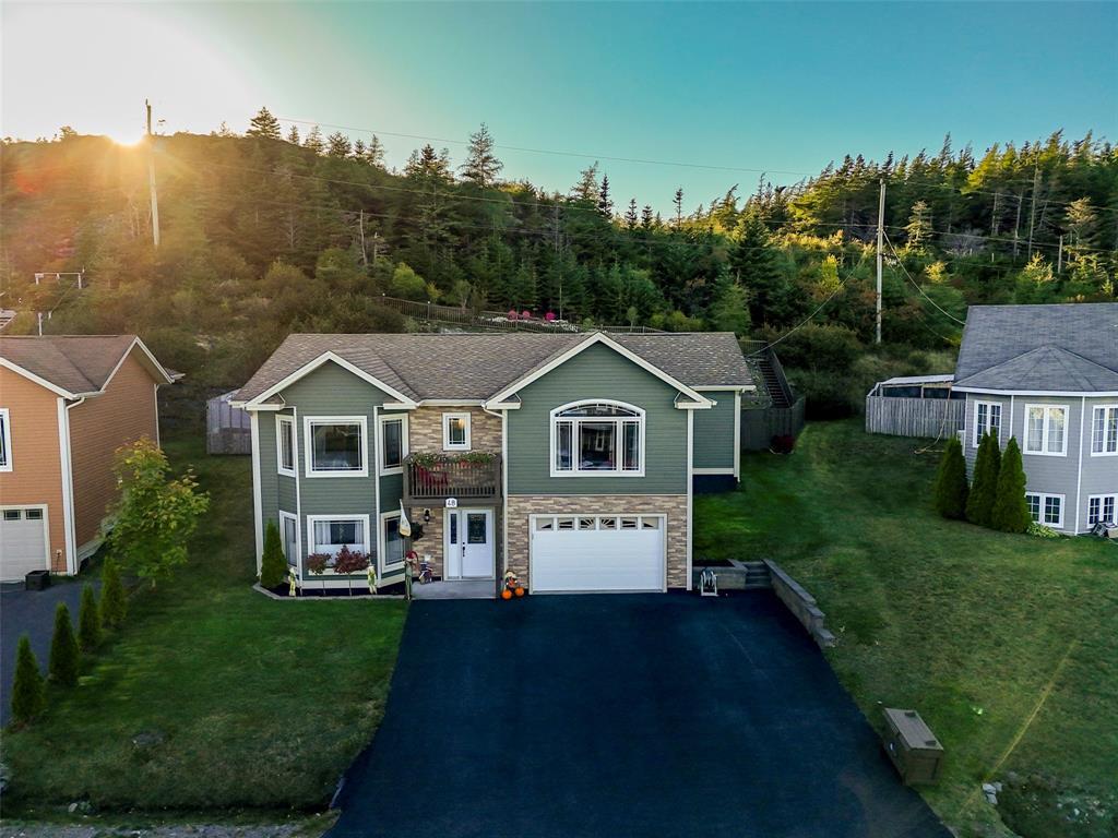 48 Badcock Boulevard, Bay Roberts, NL