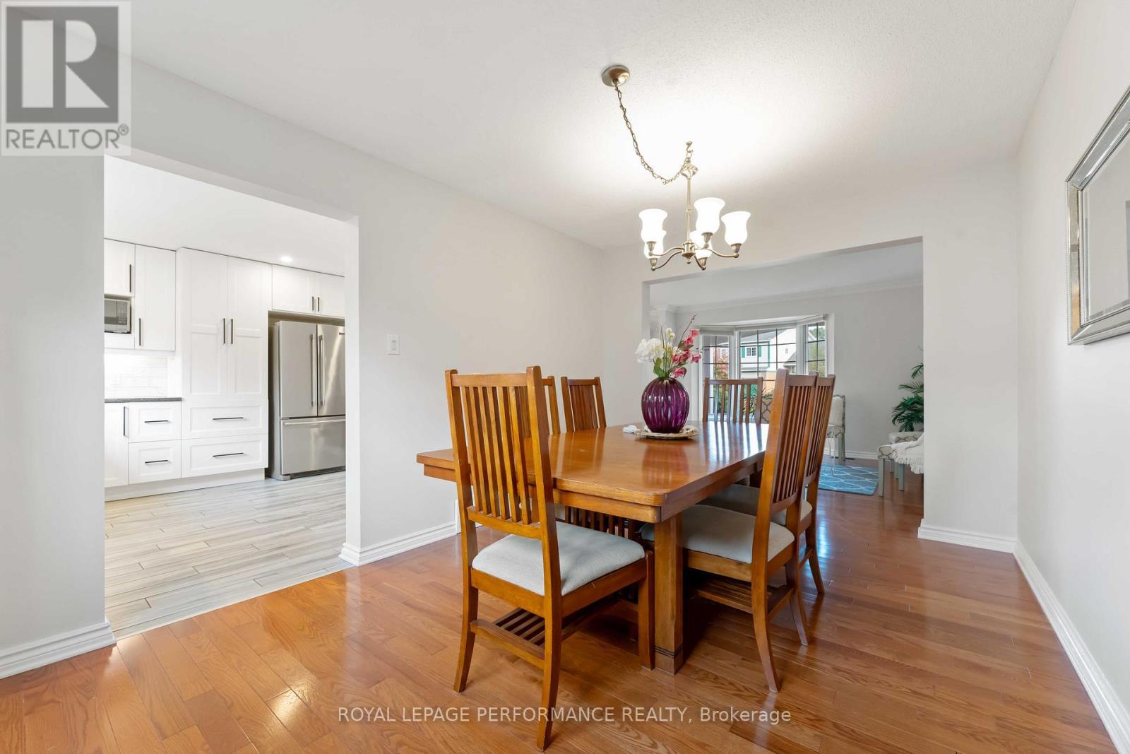 6345 Mattice Avenue N, Ottawa, ON - Indoor Photo Showing Dining Room