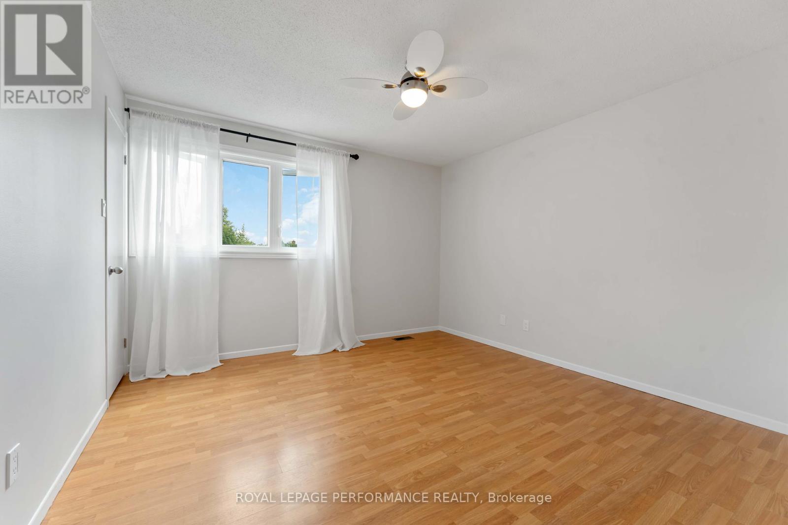 6345 Mattice Avenue N, Ottawa, ON - Indoor Photo Showing Other Room