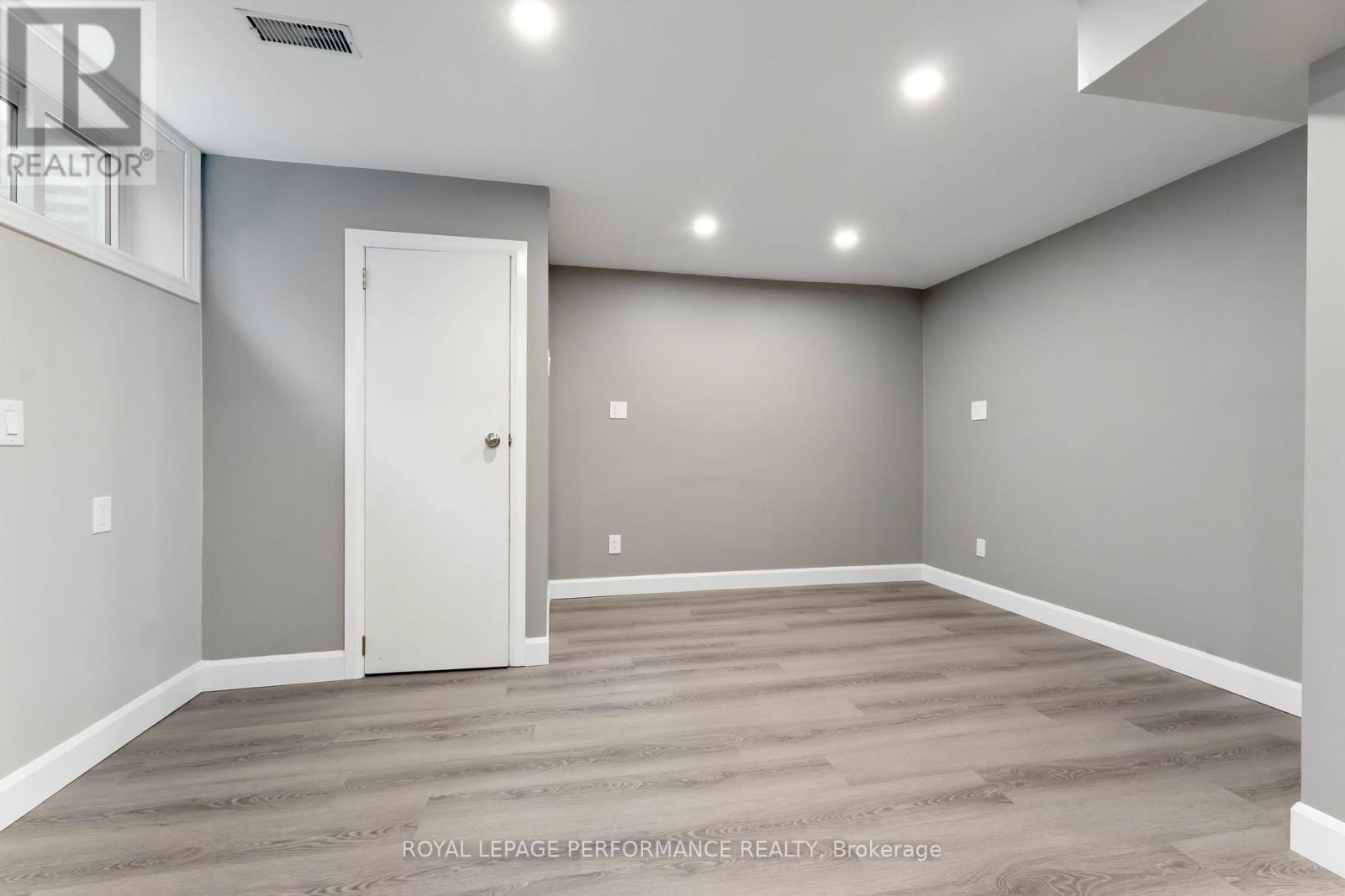 6345 Mattice Avenue N, Ottawa, ON - Indoor