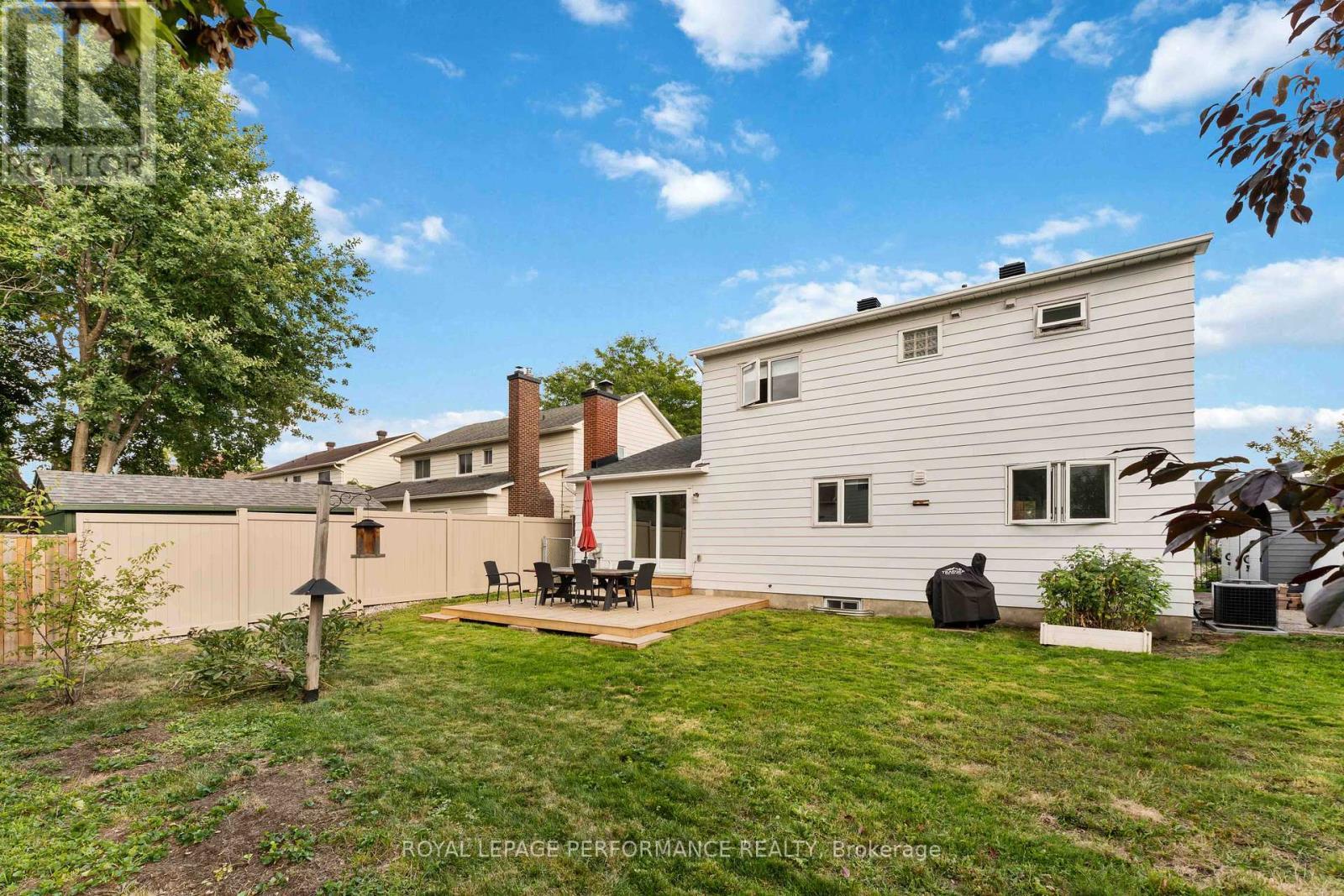 6345 Mattice Avenue N, Ottawa, ON - Outdoor