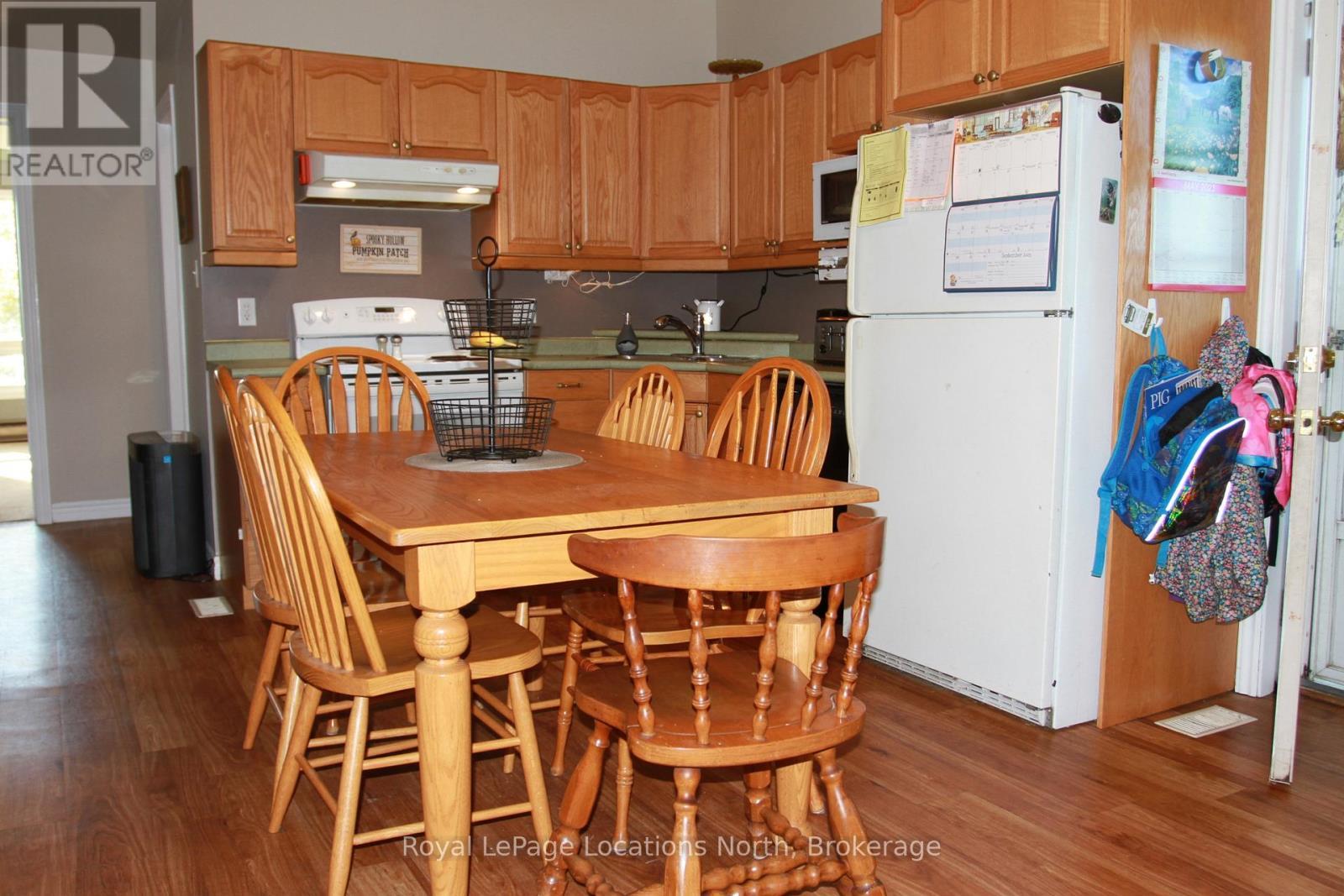 Kitchen - 1539 6 Concession N, Clearview, ON - Indoor Photo Showing Kitchen