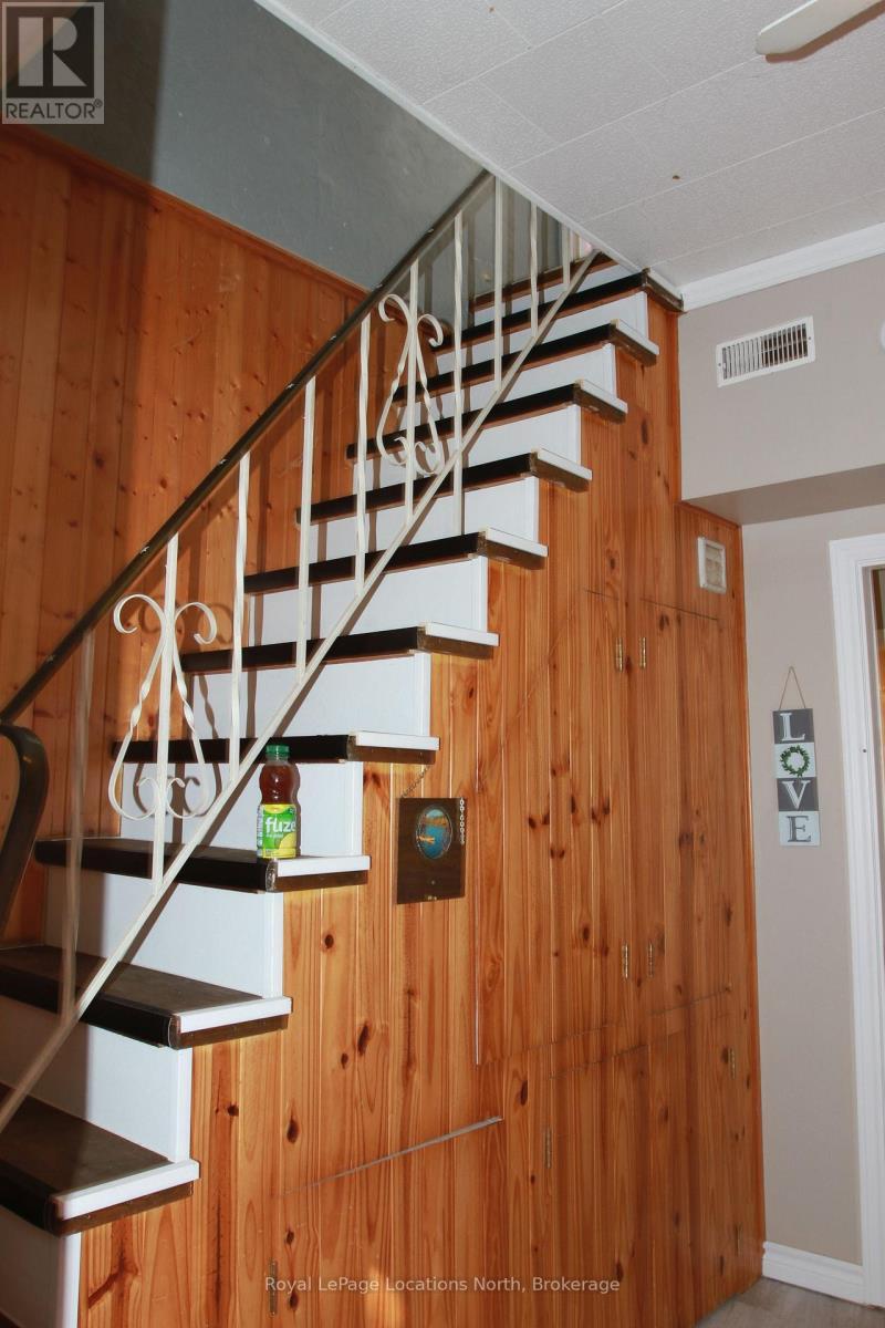 1539 6 Concession N, Clearview, ON - Indoor Photo Showing Other Room