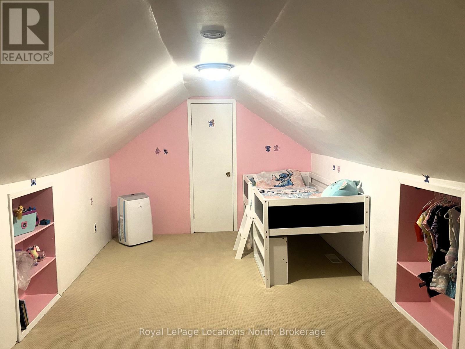 2 floor Bedroom - 1539 6 Concession N, Clearview, ON - Indoor