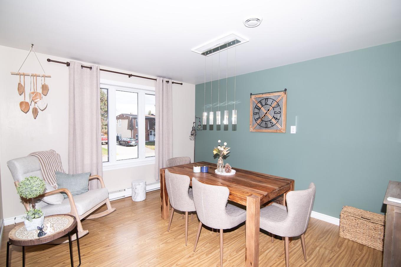 Salle à manger - 20 Rue Charles-Eugène-Dubé, Rivière-Du-Loup, QC - Indoor Photo Showing Dining Room