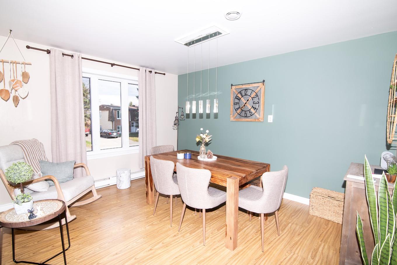 Salle à manger - 20 Rue Charles-Eugène-Dubé, Rivière-Du-Loup, QC - Indoor Photo Showing Dining Room