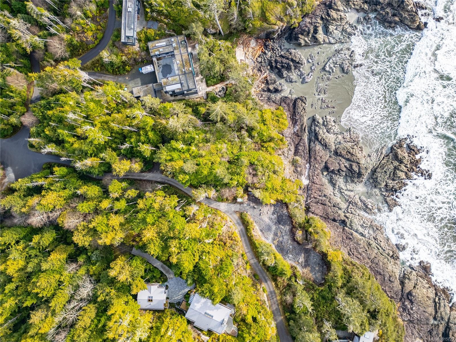 871 Moser Pl, Tofino, BC