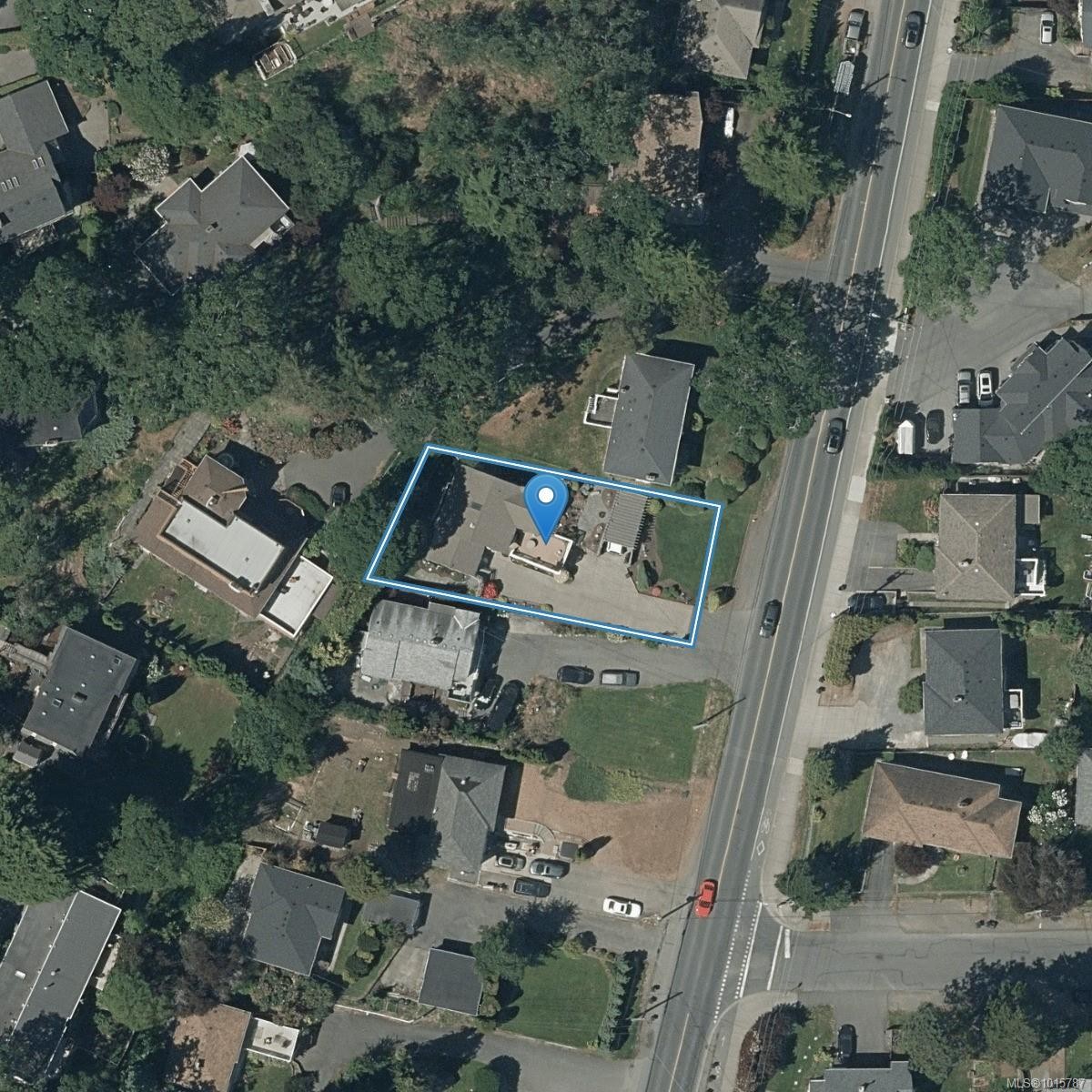 3572 Cedar Hill Rd, Saanich, BC