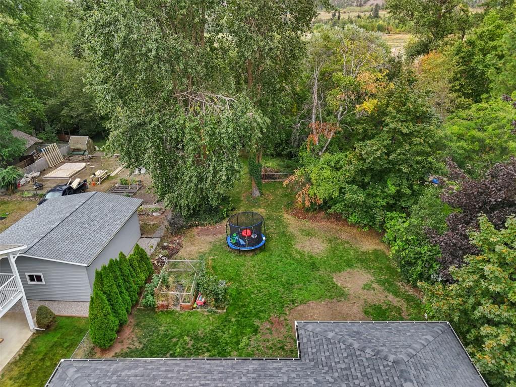 360 Juniper Street, Chase, BC - Outdoor