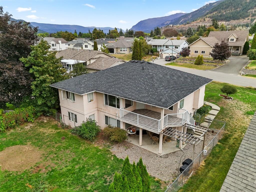 360 Juniper Street, Chase, BC - Outdoor