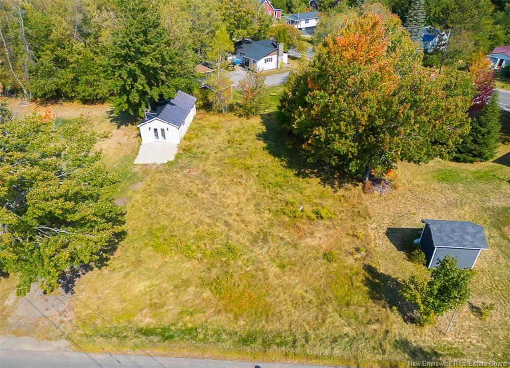 12 Centennial Dr, Minto, NB