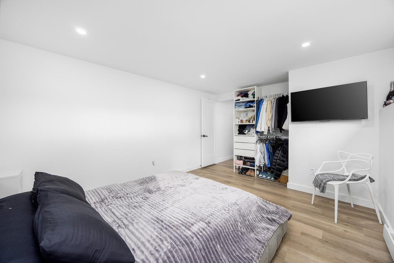 Bedroom - 447 Boul. Samson, Laval (Sainte-Dorothée), QC - Indoor Photo Showing Bedroom