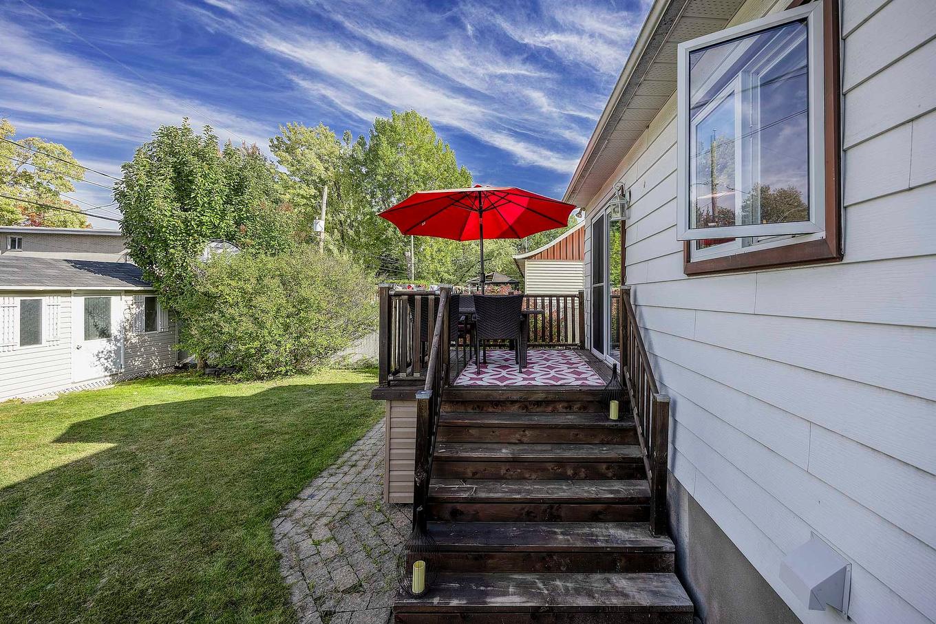 Exterior - 447 Boul. Samson, Laval (Sainte-Dorothée), QC - Outdoor With Exterior