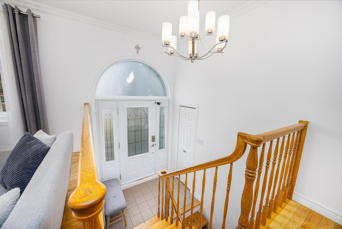 Hall - 447 Boul. Samson, Laval (Sainte-Dorothée), QC - Indoor Photo Showing Other Room