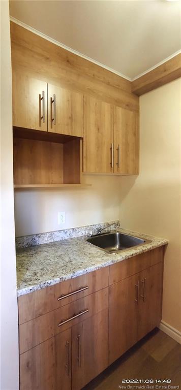 10 & 15 Lindsay St, Bathurst, NB