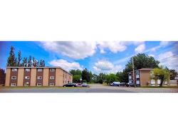 10 & 15 Lindsay ST Bathurst, NB E2A 7J7