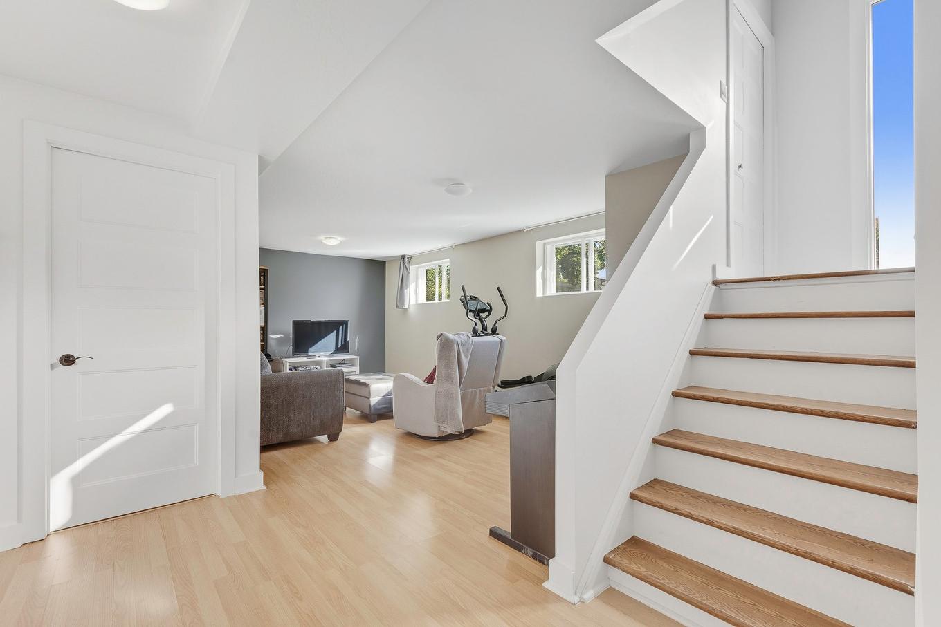 Salle familiale - 1680 Rue Paquin, Terrebonne (Terrebonne), QC - Indoor Photo Showing Other Room