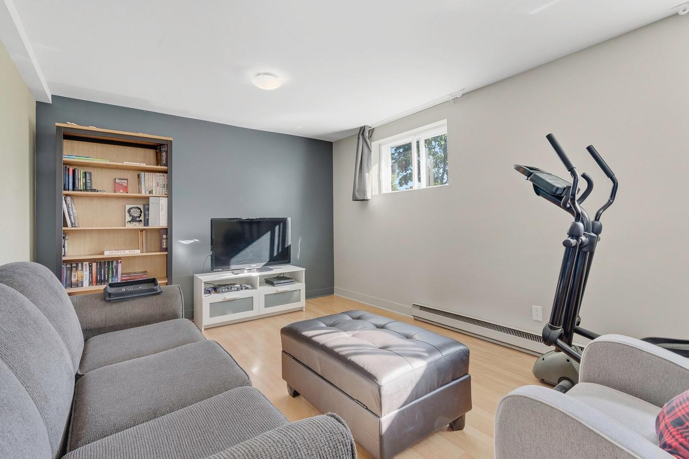 Salle familiale - 1680 Rue Paquin, Terrebonne (Terrebonne), QC - Indoor