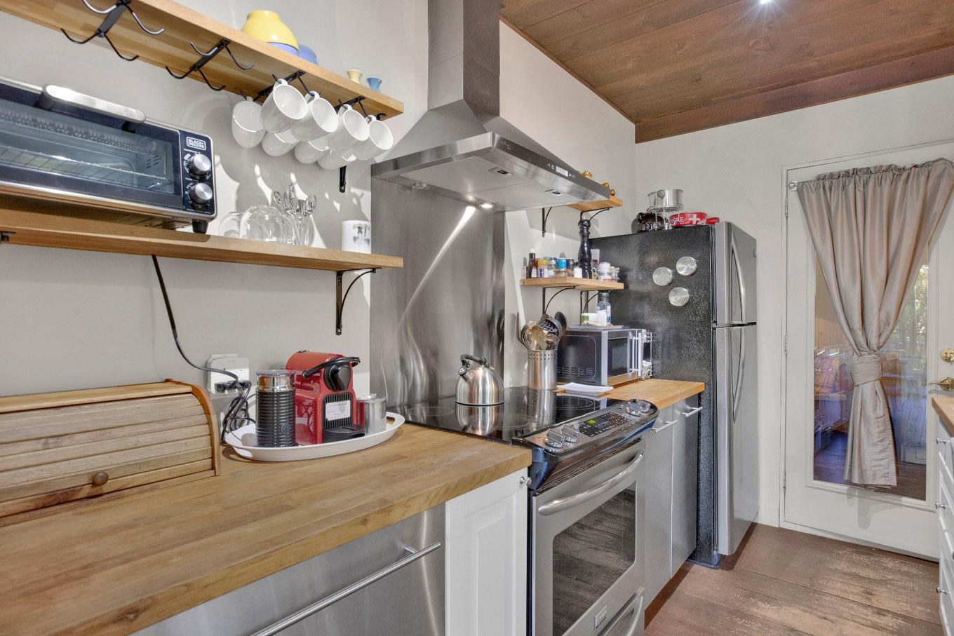 Cuisine - 511 Ch. Du Lac-Vincent, Shawinigan, QC - Indoor Photo Showing Kitchen