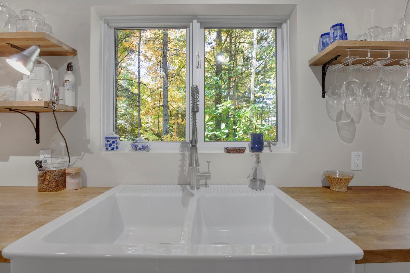 Cuisine - 511 Ch. Du Lac-Vincent, Shawinigan, QC - Indoor Photo Showing Other Room