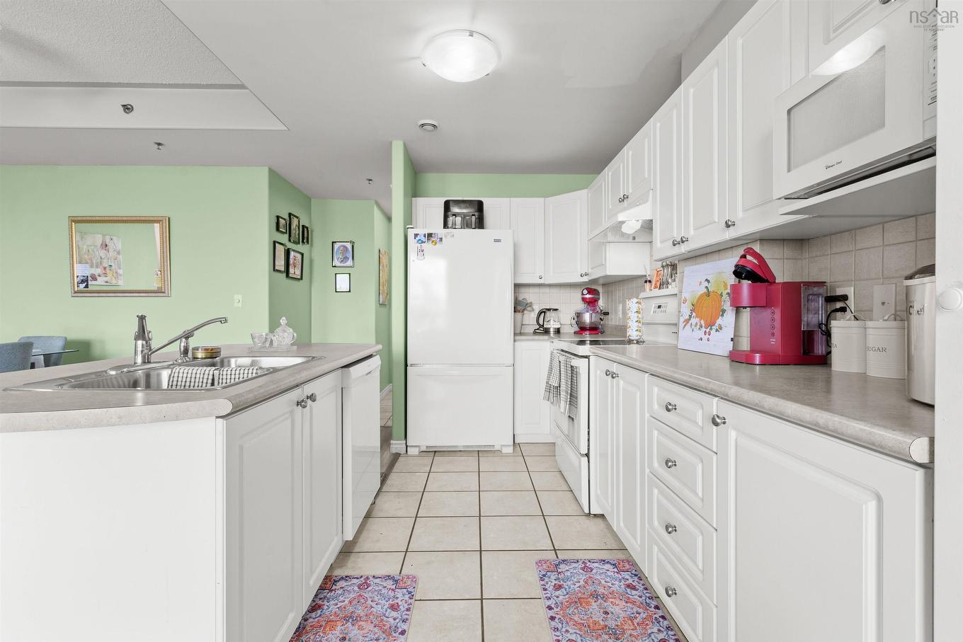 307 10 Regency Park Drive, Halifax, NS