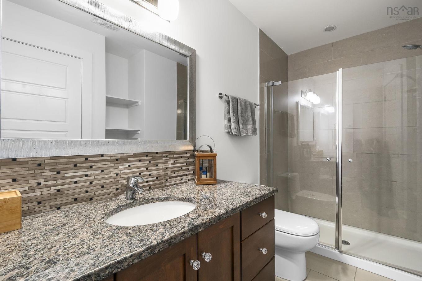 607 31 Kings Wharf Place, Dartmouth, NS