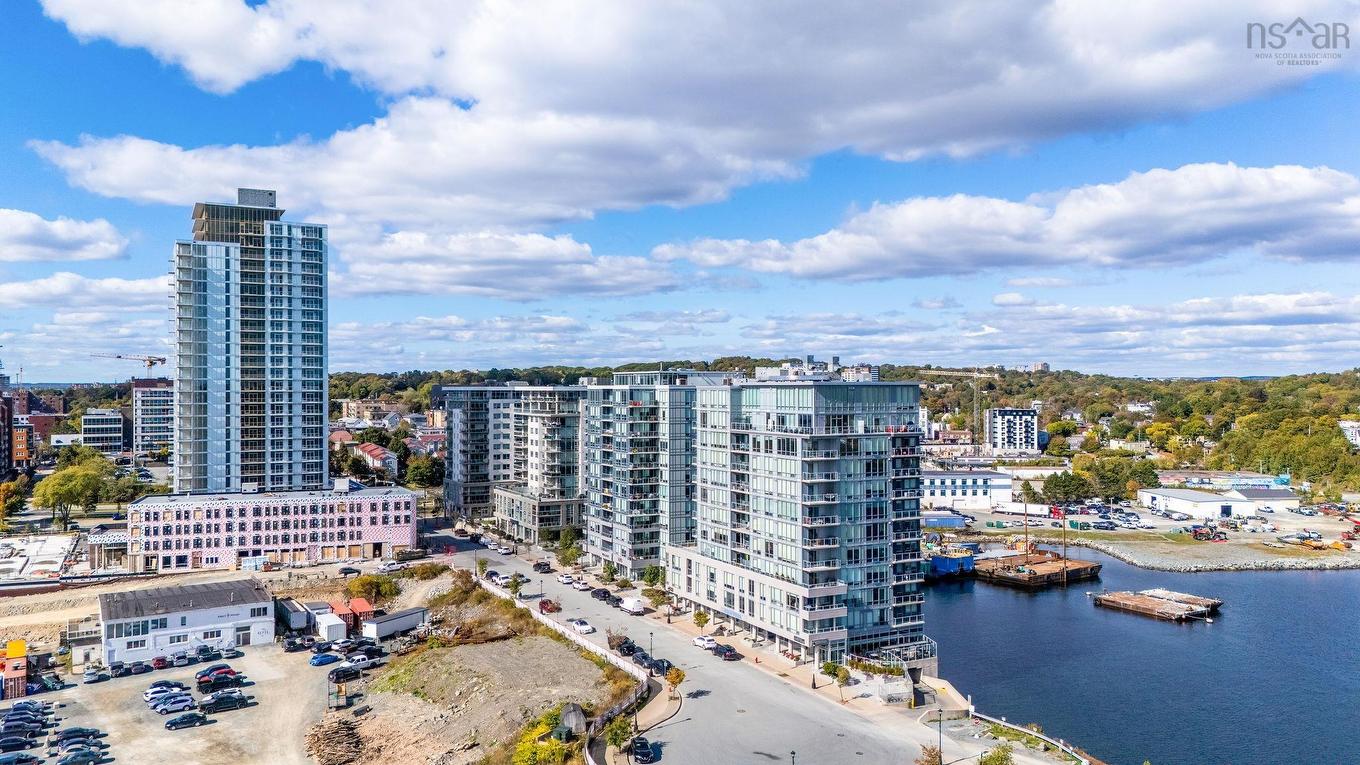 607 31 Kings Wharf Place, Dartmouth, NS