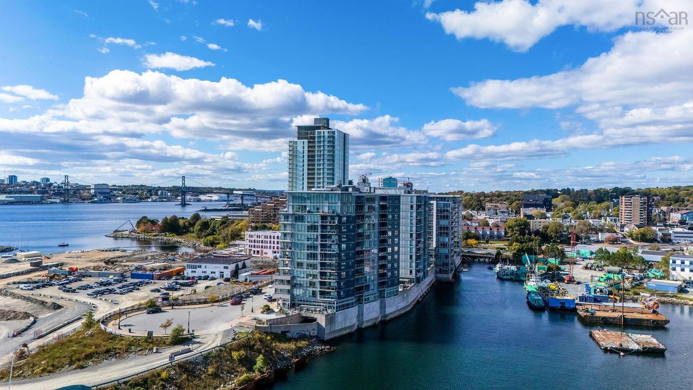 607 31 Kings Wharf Place, Dartmouth, NS