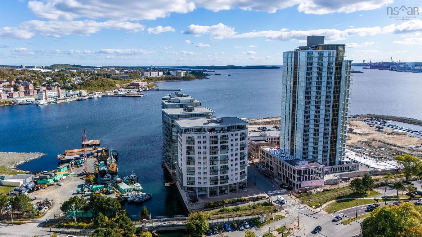 607 31 Kings Wharf Place, Dartmouth, NS