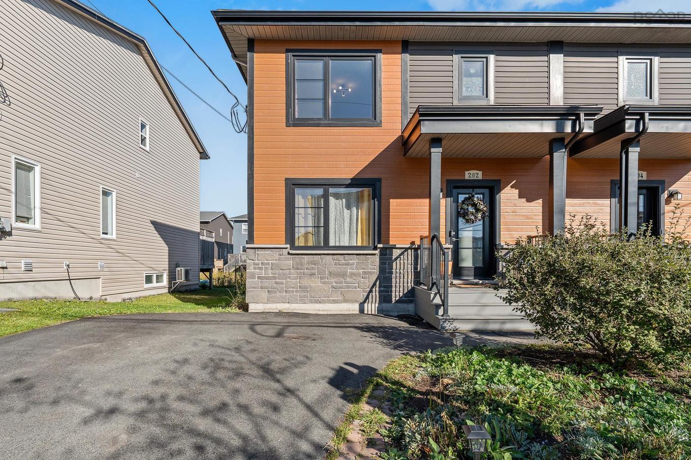 202 Titanium Crescent, Halifax, NS