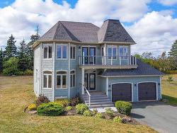 138 Riverbend Lane North Granville, PE C0A 1N0