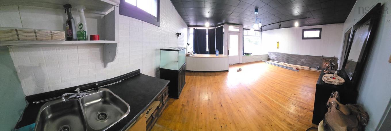 11799 Highway 8, Kempt, NS