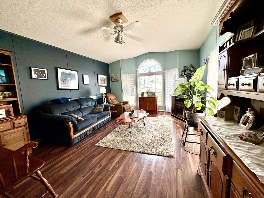 3-4510 Power Road, Barriere, BC