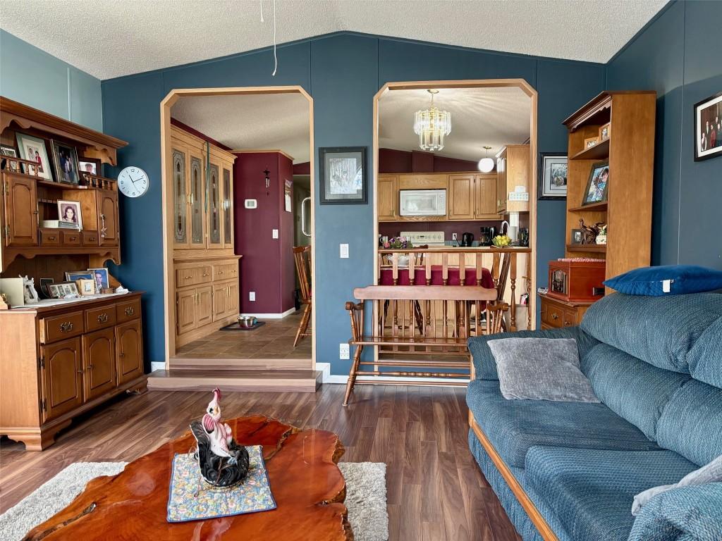 3-4510 Power Road, Barriere, BC