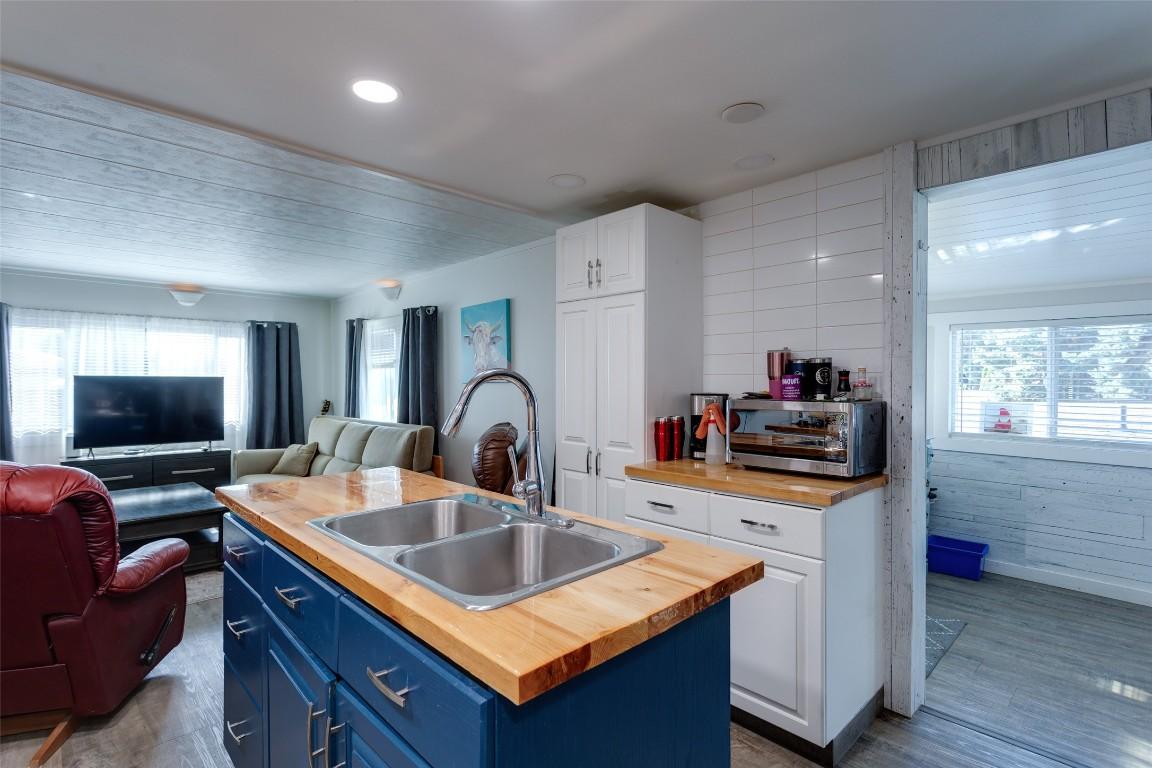 6-12022 Pretty Road, Lake Country, BC