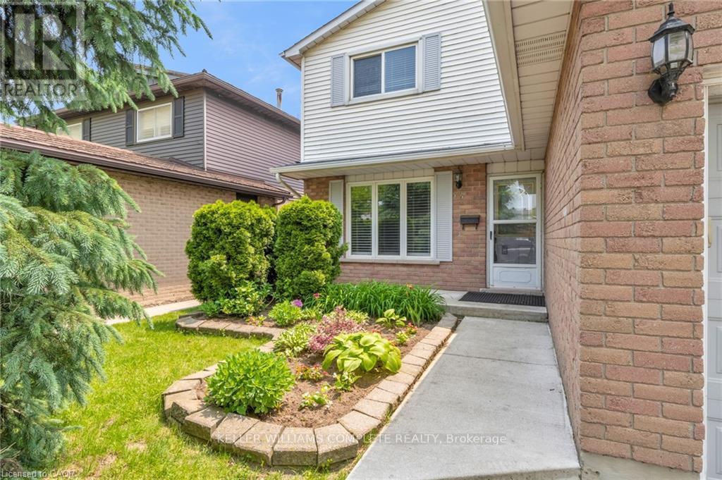 14 Oceanic Drive, Hamilton, ON - Outdoor