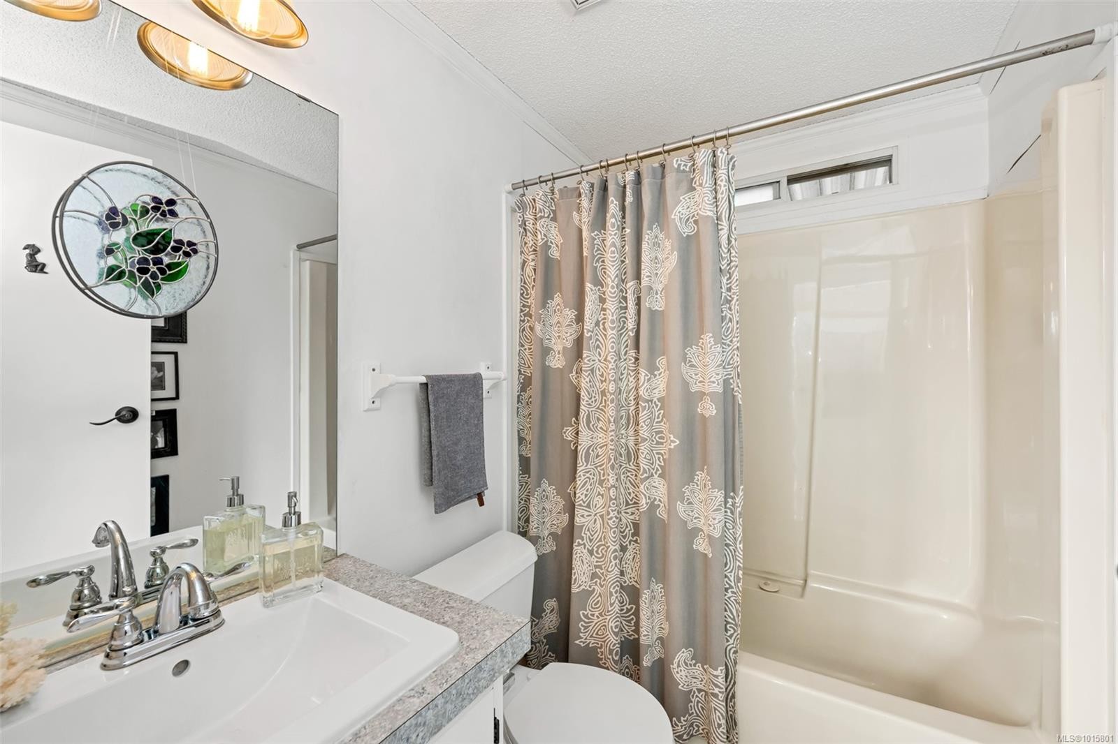 222-2779 Stautw Rd, Central Saanich, BC