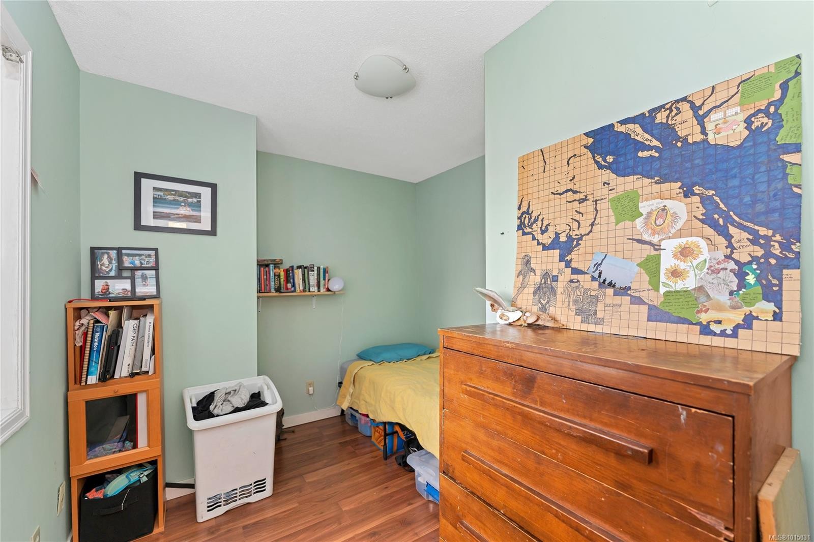 1560 Prairie St, Saanich, BC