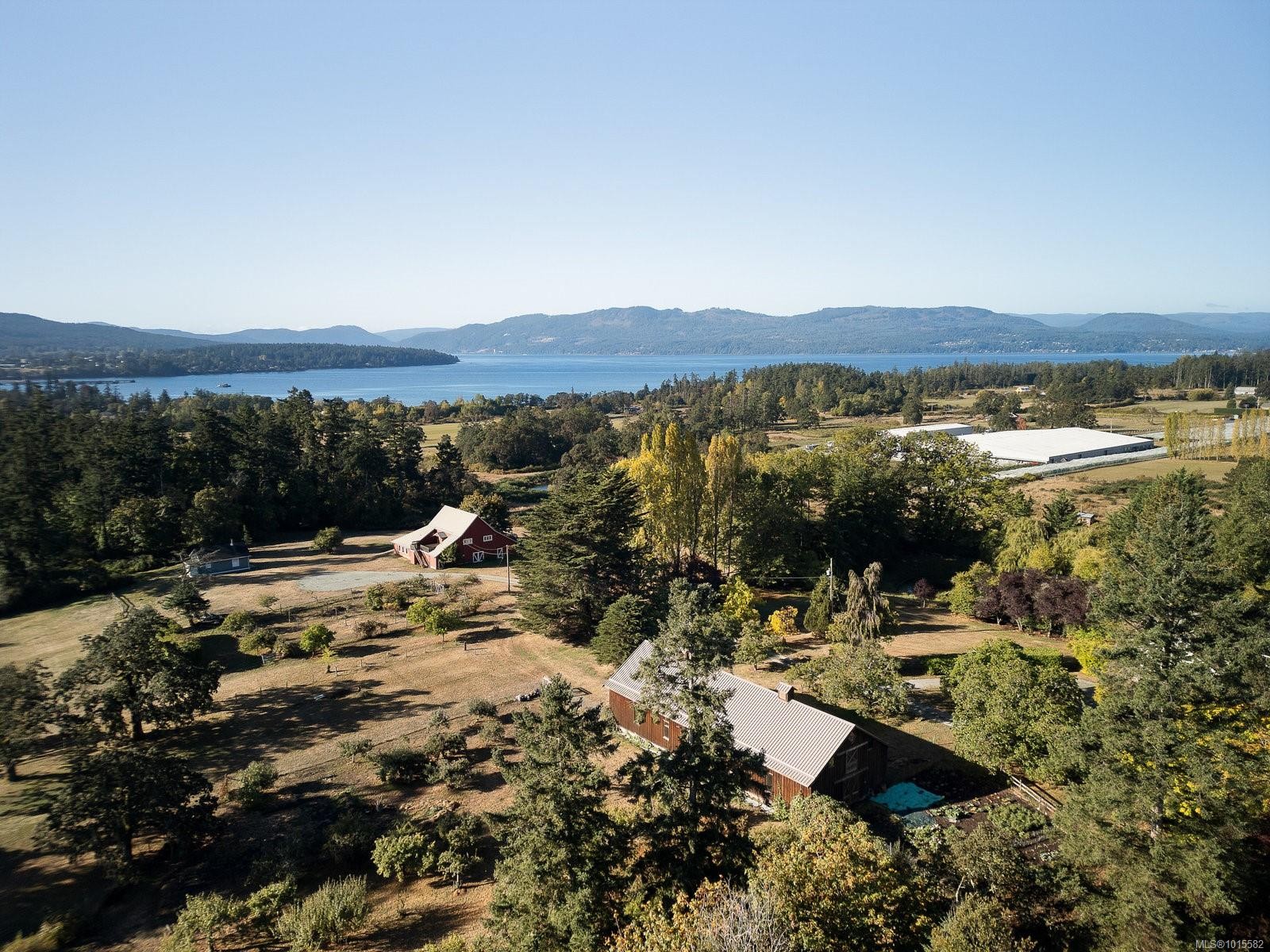 1175 Wain Rd, North Saanich, BC