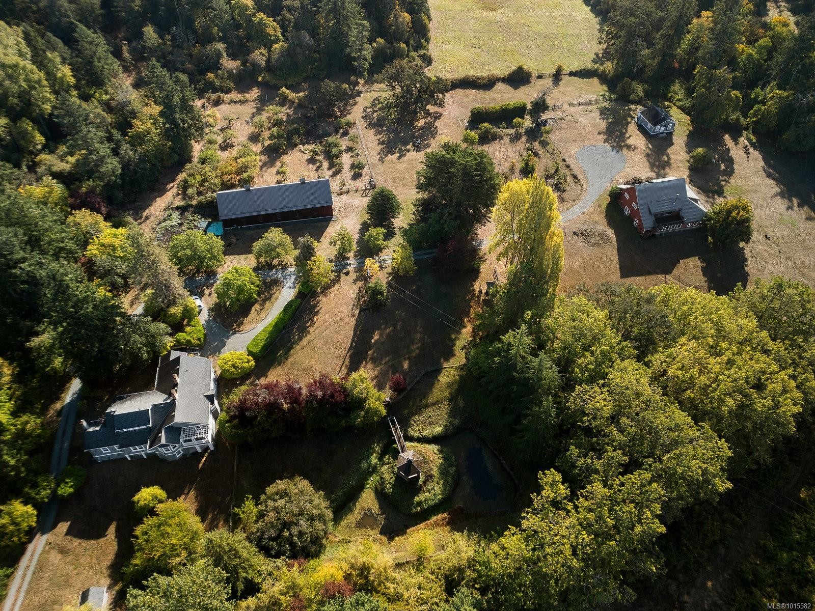 1175 Wain Rd, North Saanich, BC