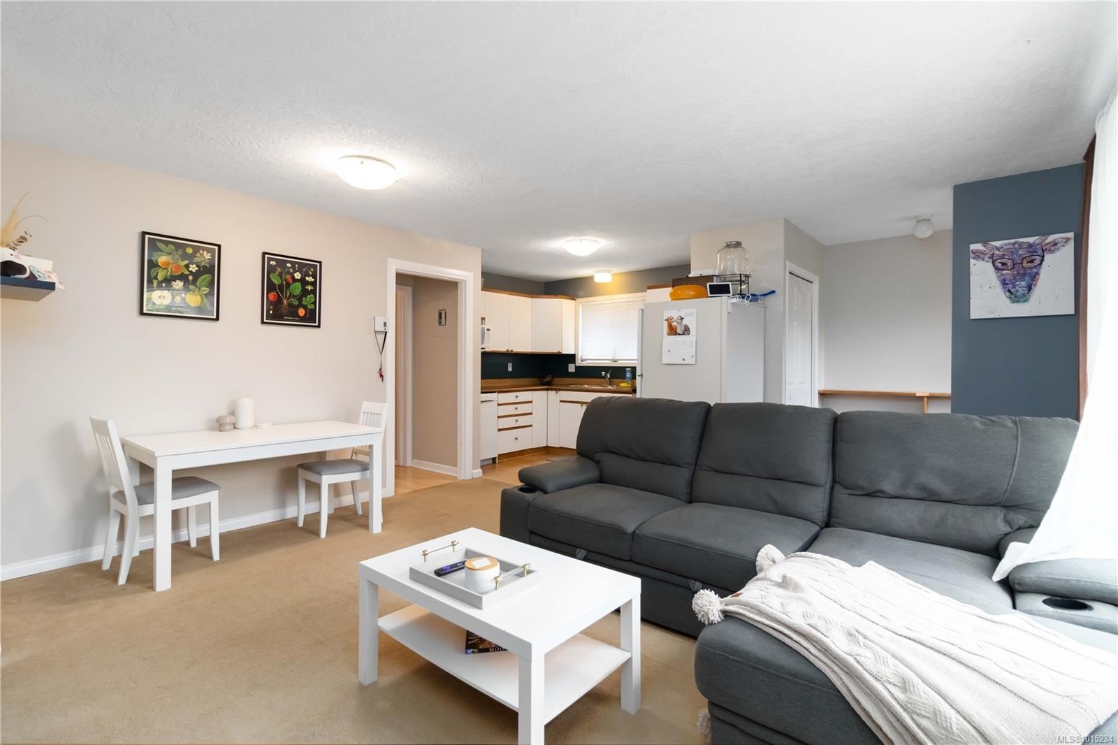 2344 Ocean Ave, Sidney, BC