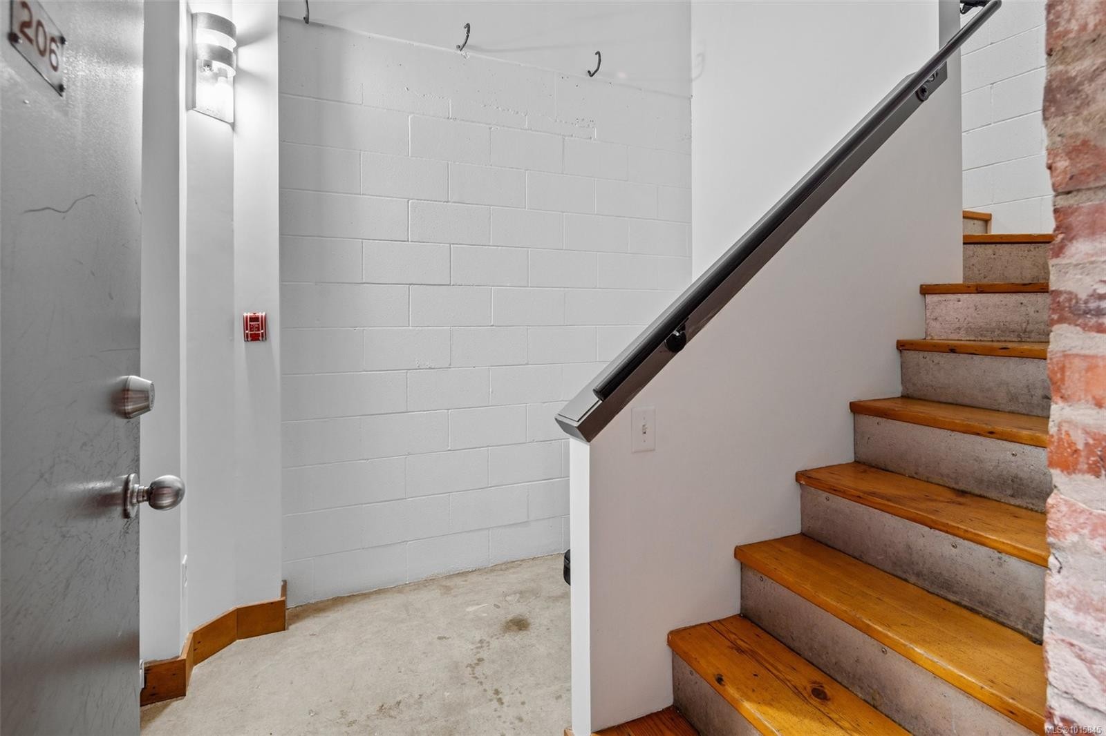 203-588 Pandora Ave, Victoria, BC