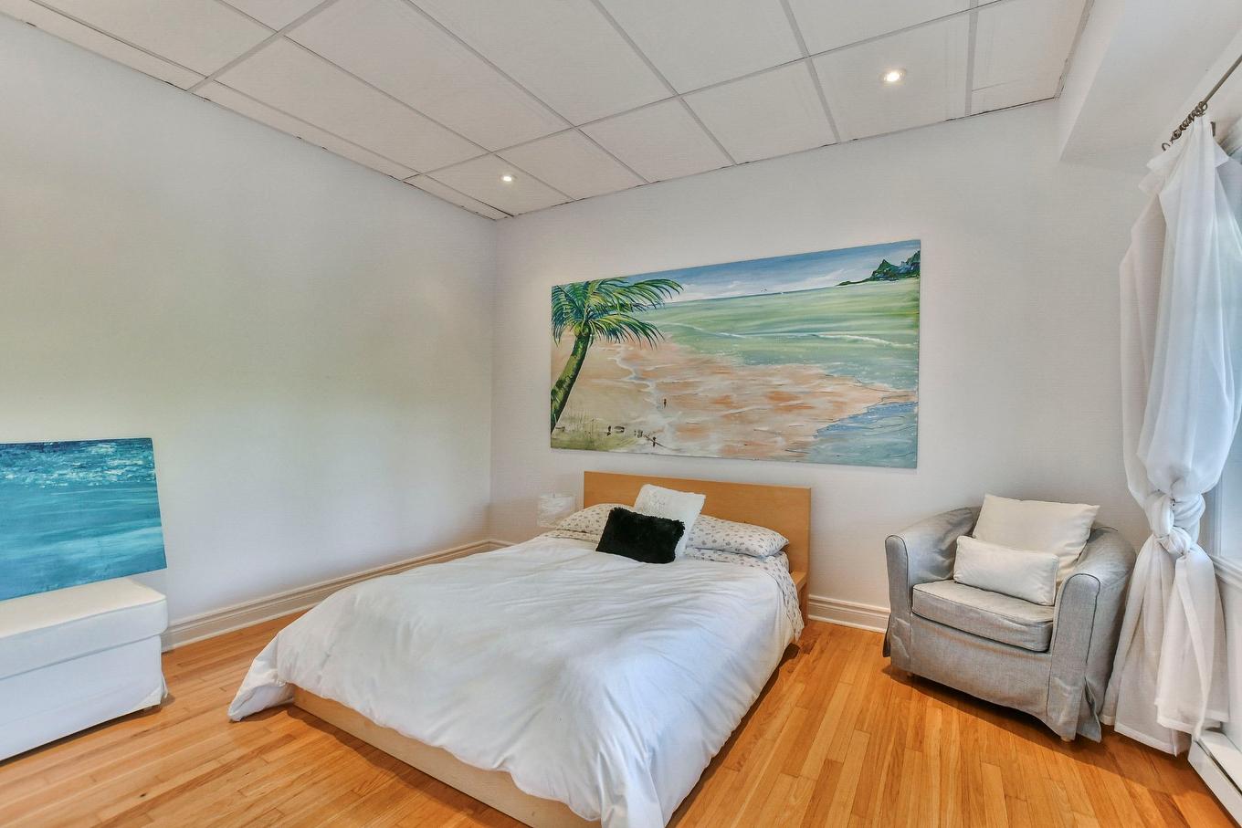 Chambre à coucher - 48 Ch. Doris, Saint-Sauveur, QC - Indoor Photo Showing Bedroom