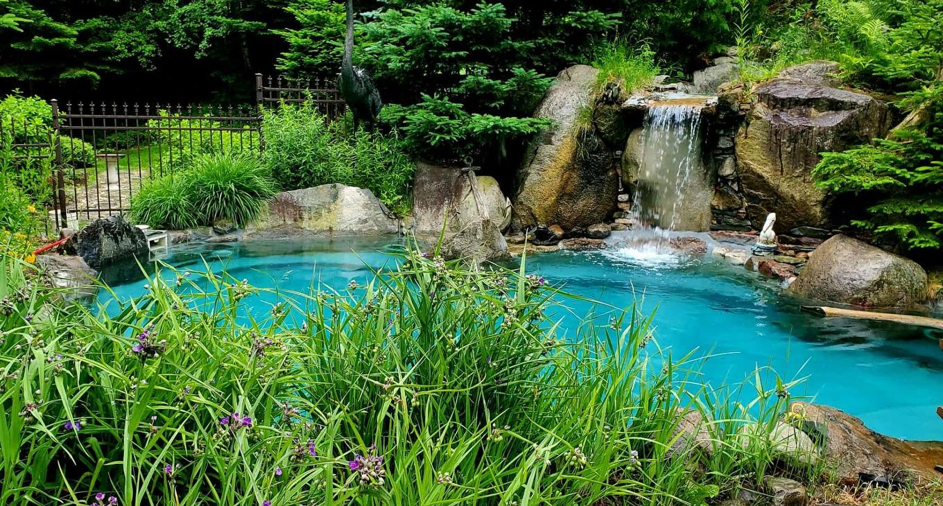 Piscine - 48 Ch. Doris, Saint-Sauveur, QC - Outdoor With In Ground Pool