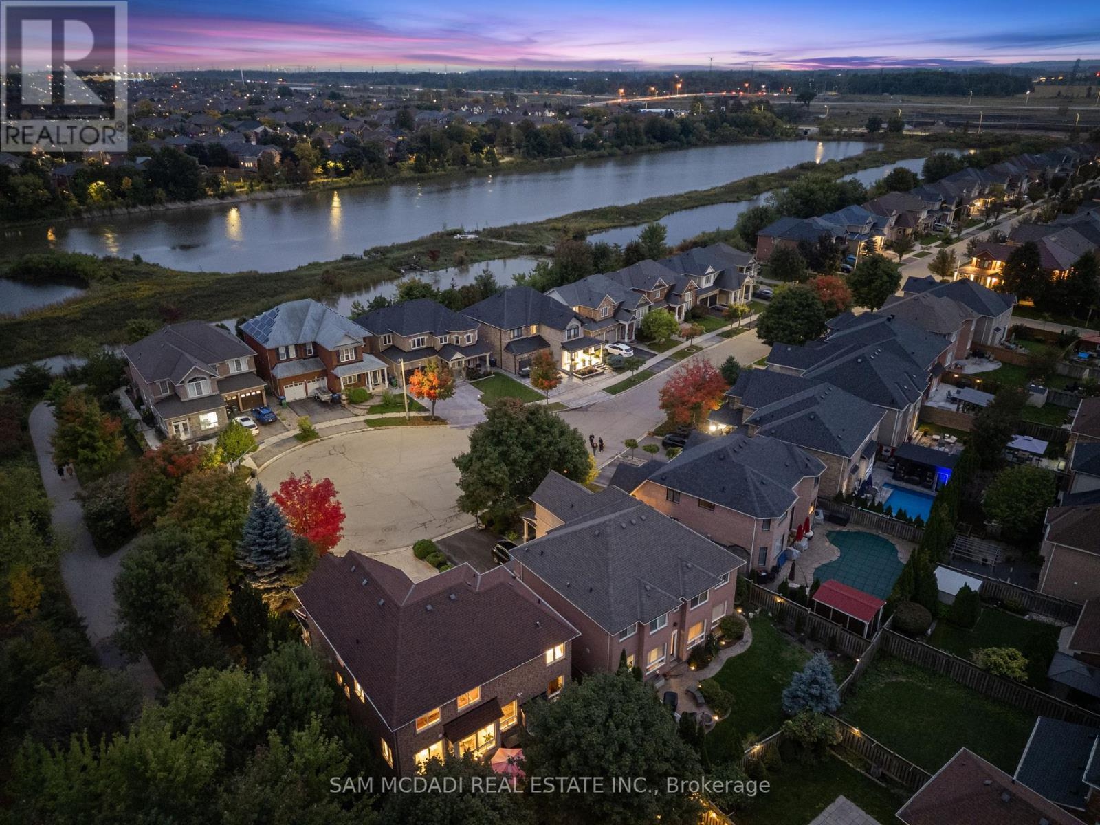 3859 Pondview Way, Mississauga, ON - Outdoor With Body Of Water With View